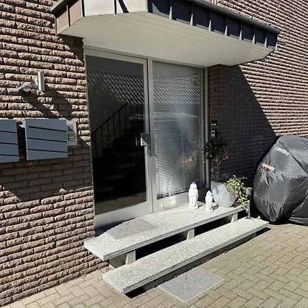 Alloggio in famiglia Gemuetliches Kellerzimmer + Bad Bocholt